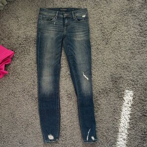 Lucky Brand Distressed Skinny Jean
